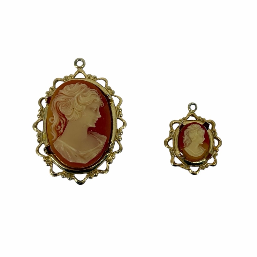 Vintage Gold Cameo Pendant Set Mother & Daughter Pair